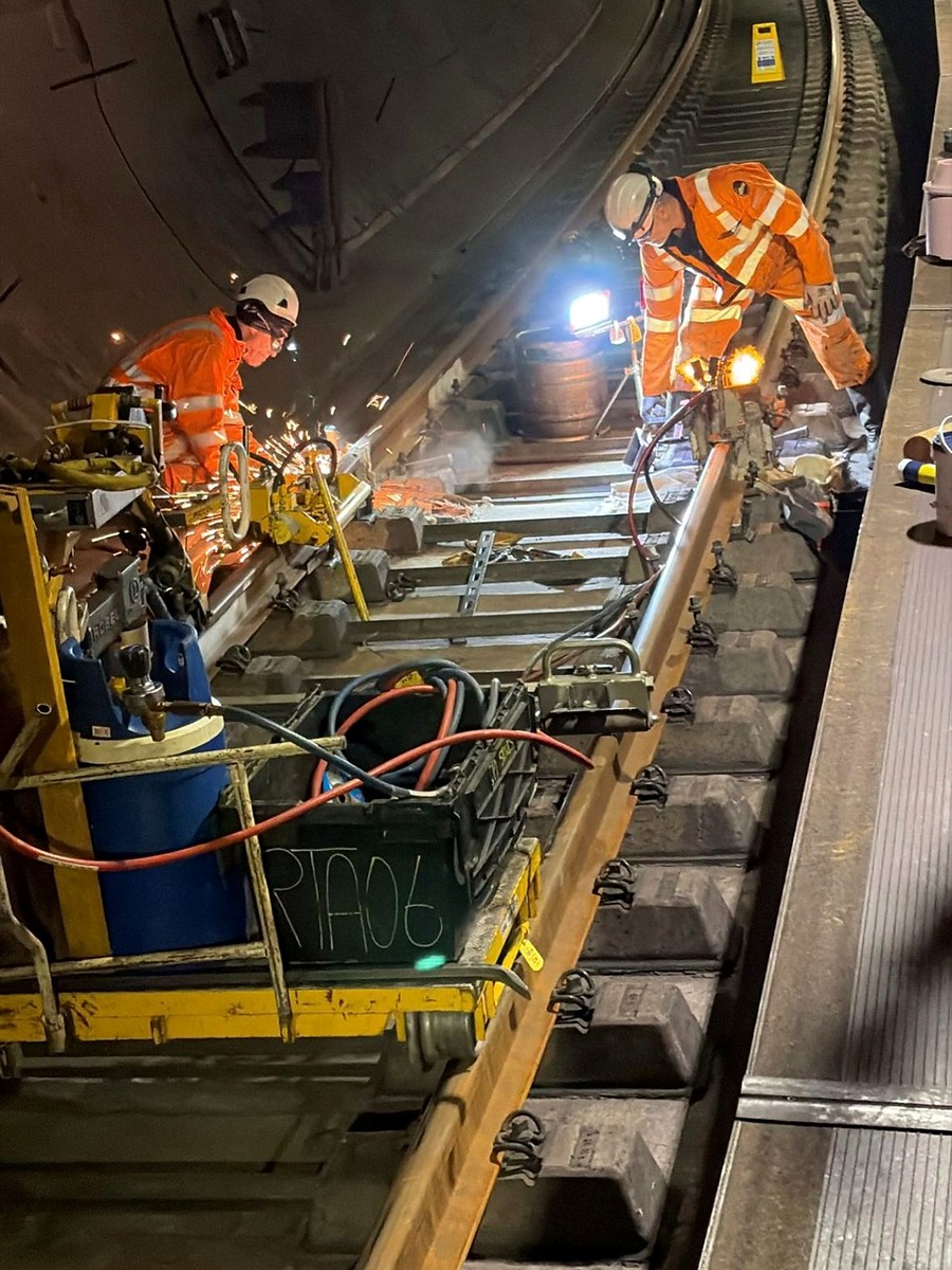 Rail welding team carrying out controlled track work in the Central Operating Section